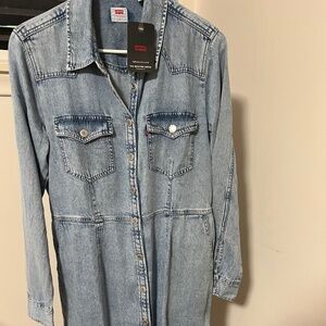 Levi’s denim dress